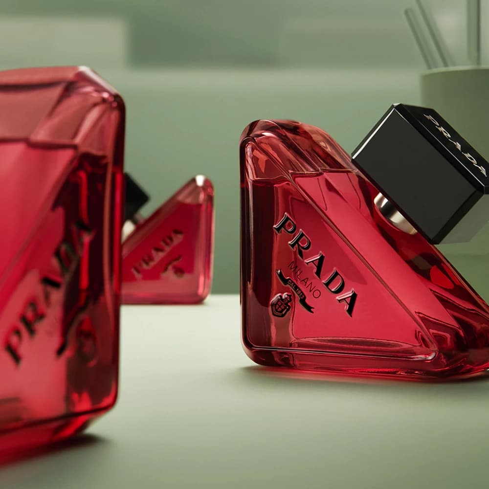 Prada | Paradoxe Radical Essence