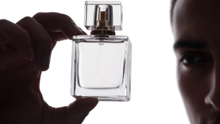 Jak dobrać perfumy? Poradnik krok po kroku