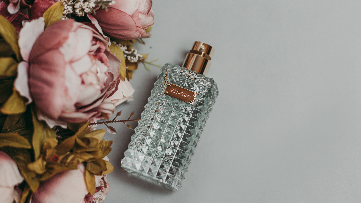 Świeżość perfum – czyli jak sprawdzić, czy perfumy nie są przeterminowane