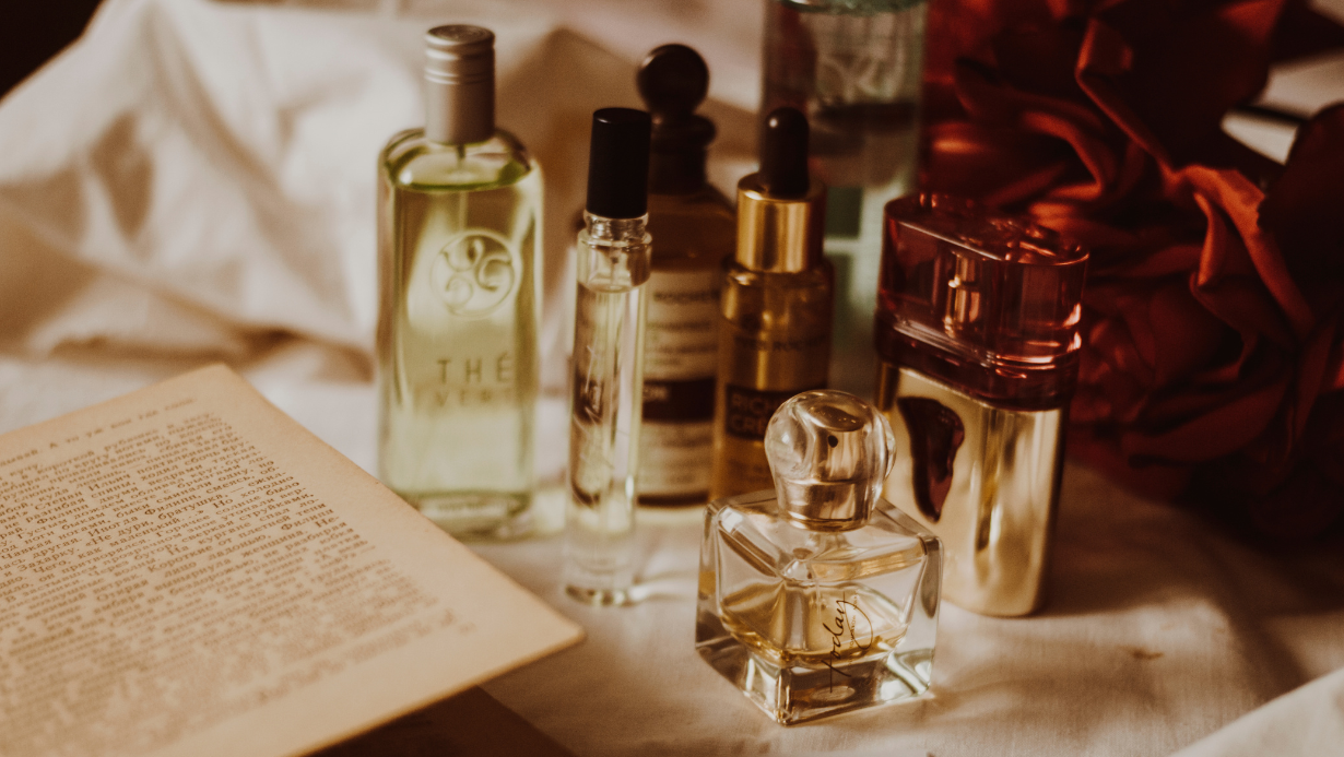 Delikatne perfumy damskie – ranking najpiękniejszych zapachów